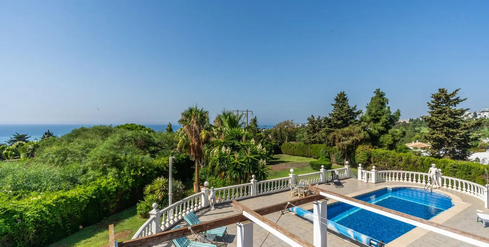 Venta de villa independiente en El Chaparral 37