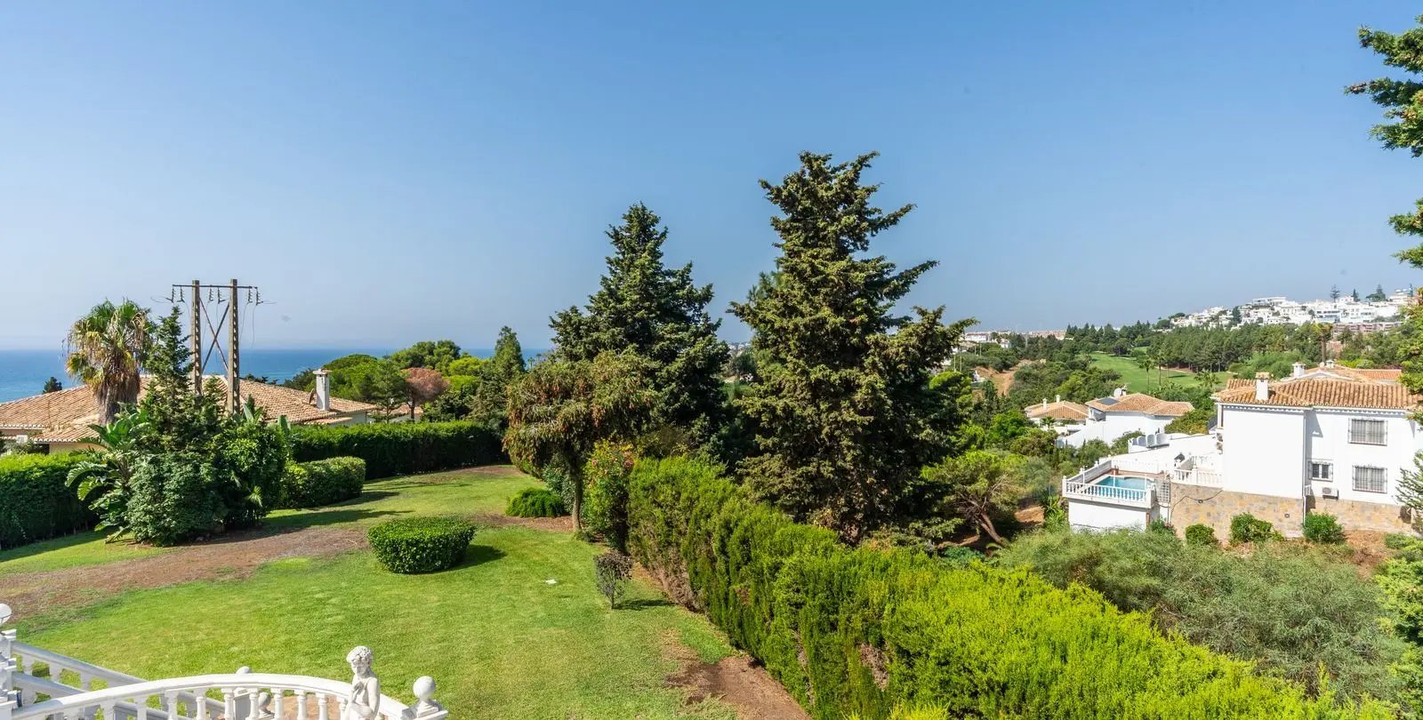 Venta de villa independiente en El Chaparral 40