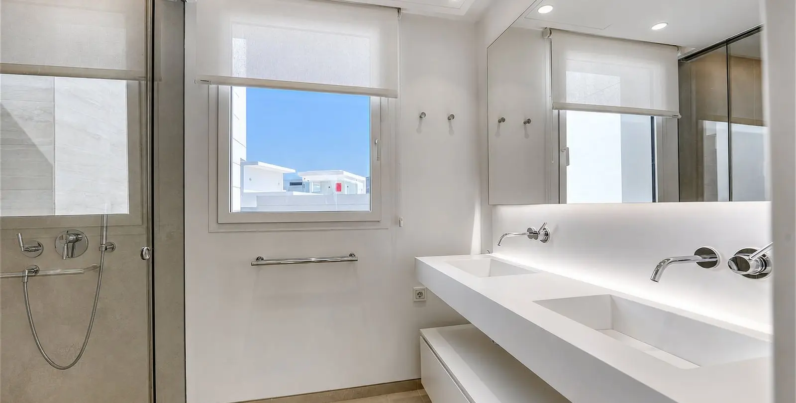 Venta de ático dúplex en Ojén 12