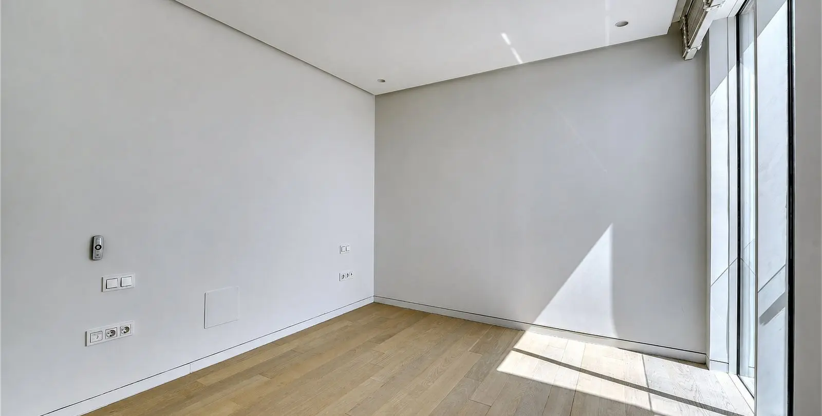 Venta de ático dúplex en Ojén 19
