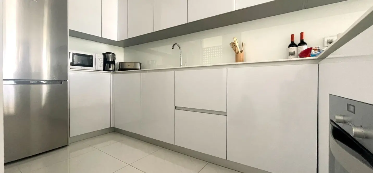 Long-term rent of penthouse duplex in Bel Air 4