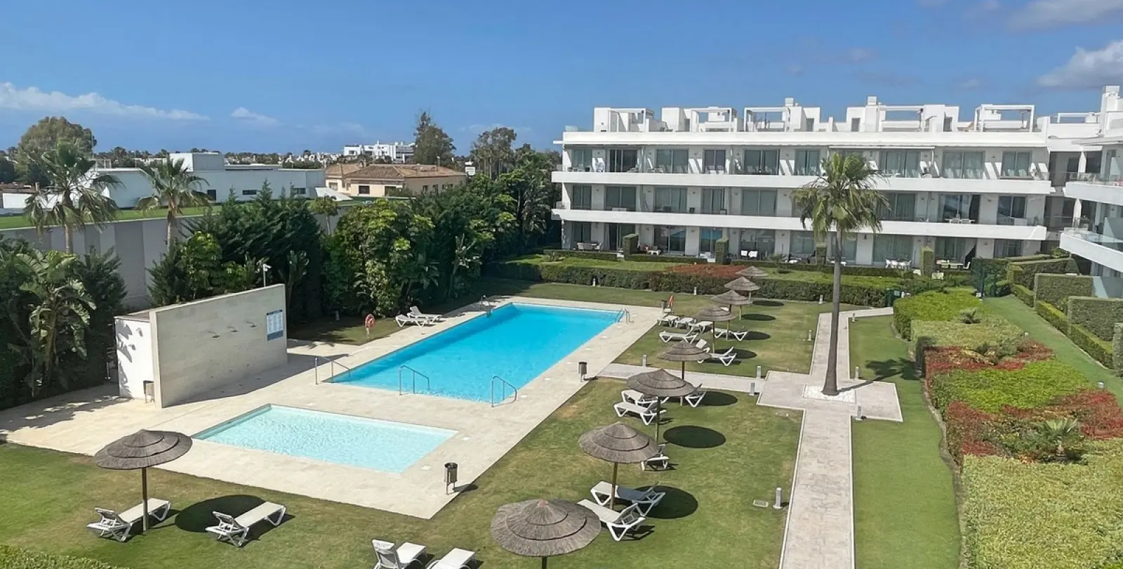 Long-term rent of penthouse duplex in Bel Air 7