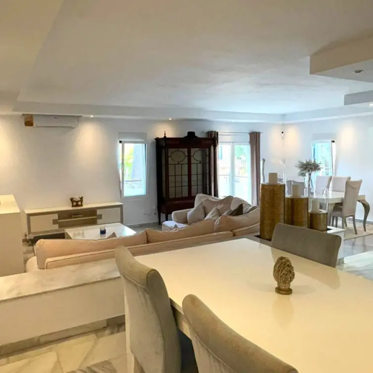 Long-term rent of townhouse in Nueva Andalucía