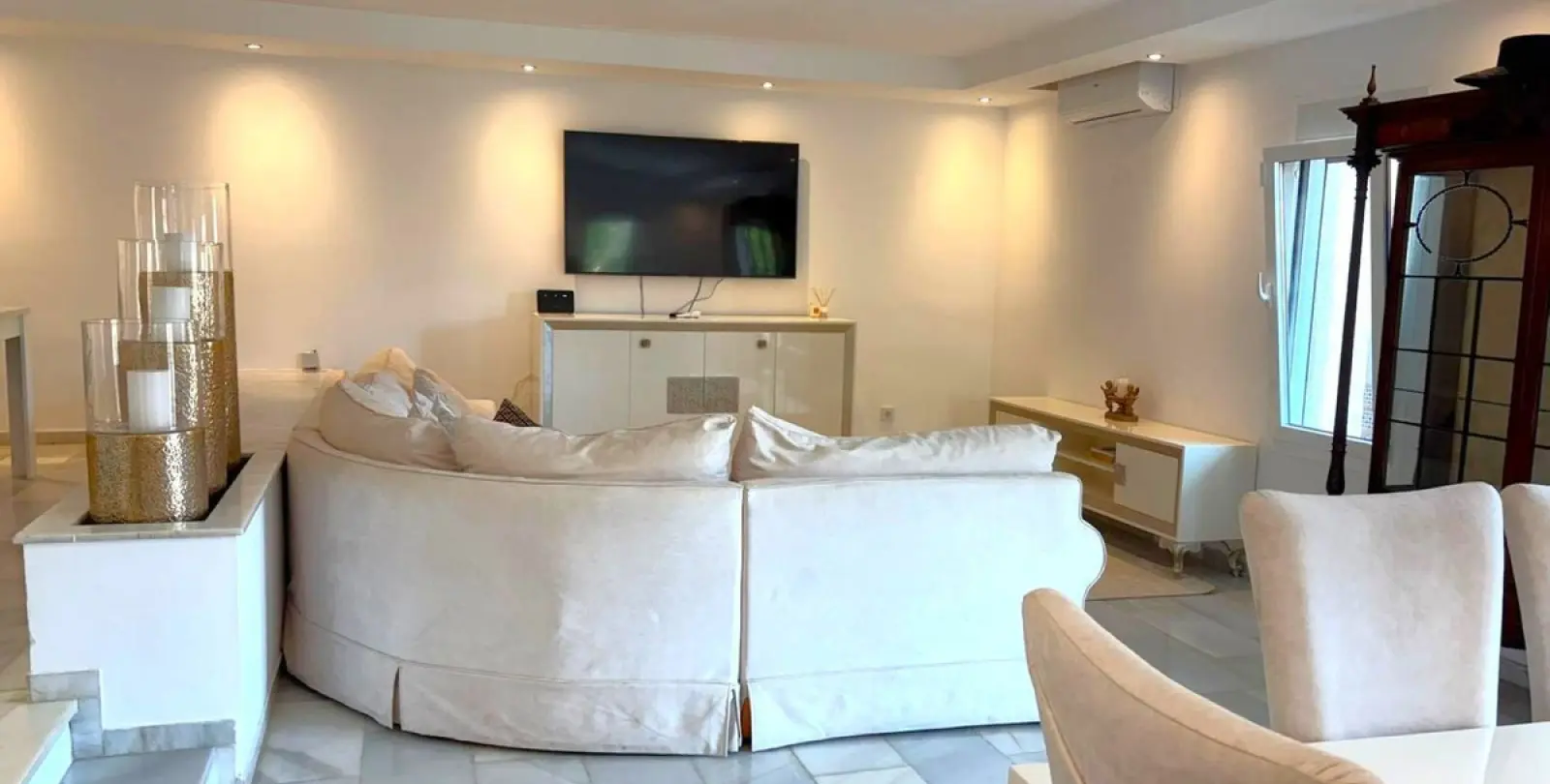 Long-term rent of townhouse in Nueva Andalucía 9