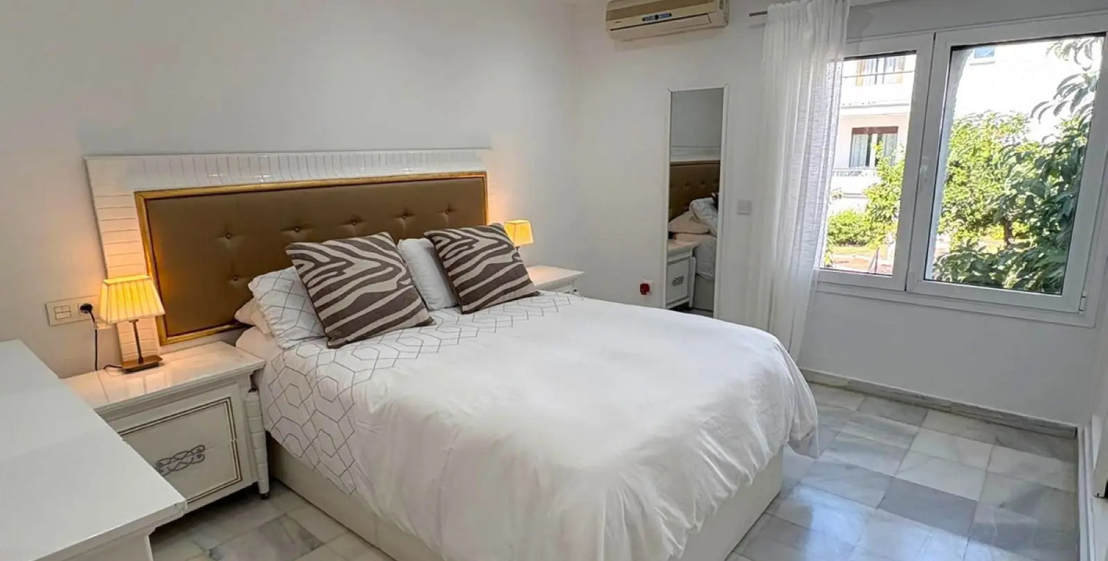 Long-term rent of townhouse in Nueva Andalucía 19