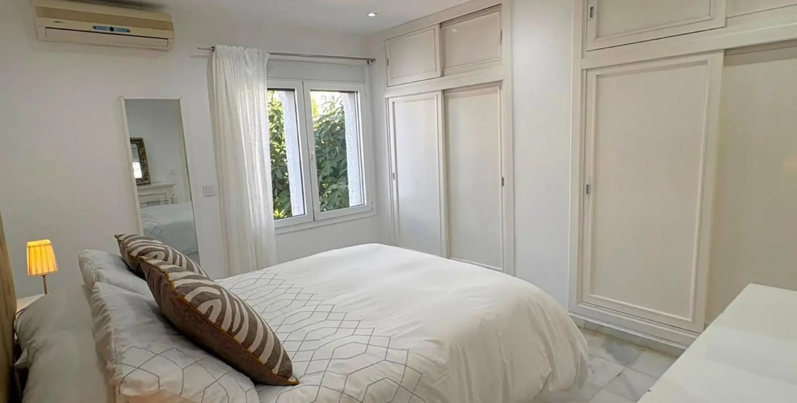 Long-term rent of townhouse in Nueva Andalucía 20