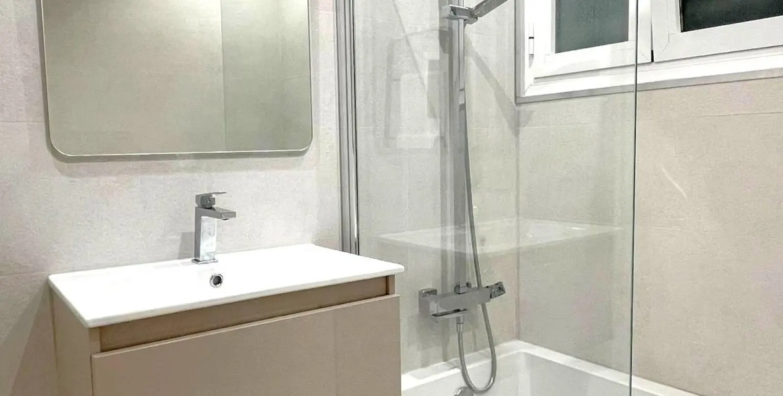 Long-term rent of townhouse in Nueva Andalucía 23