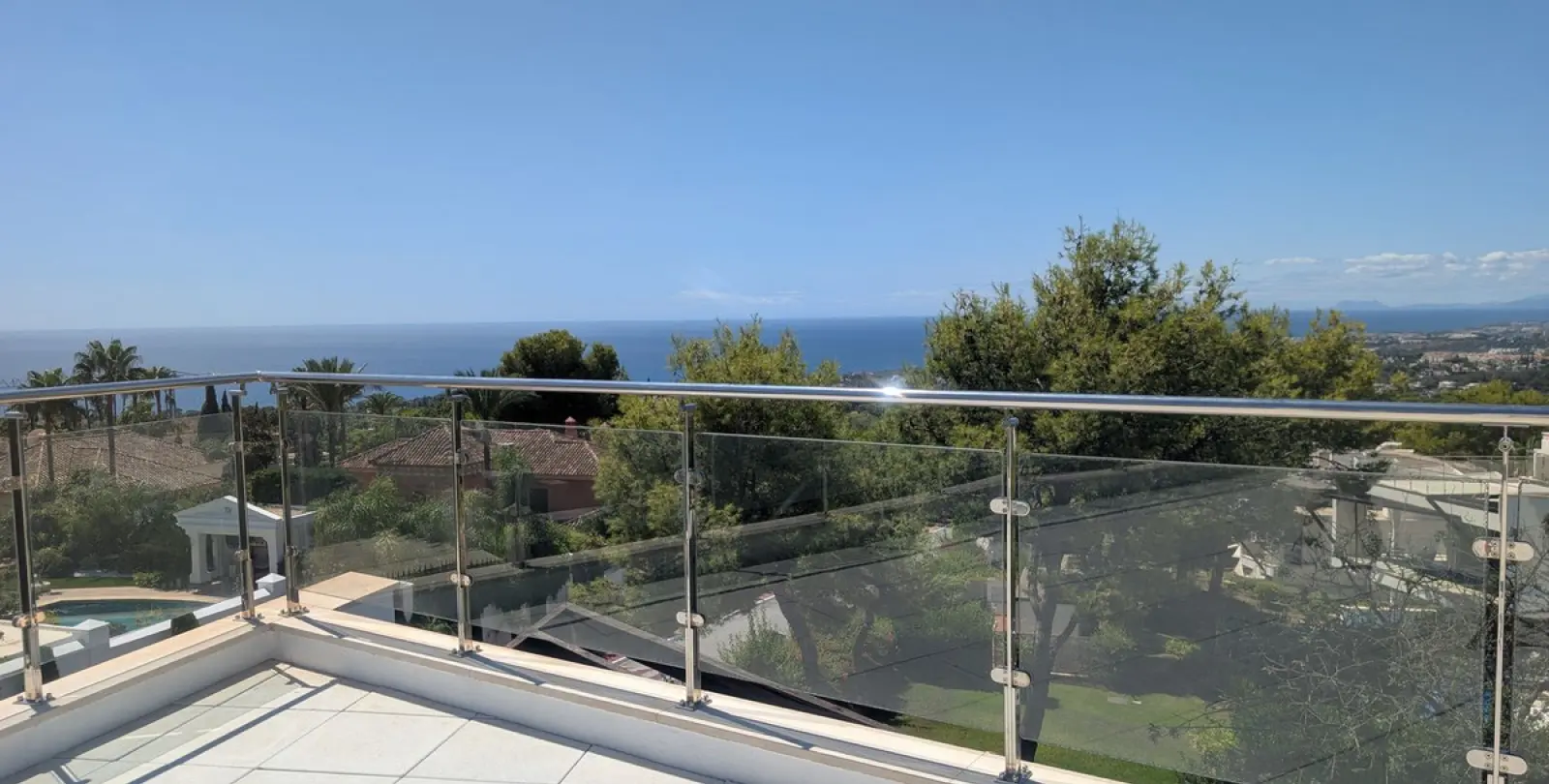 Long-term rent of semi-detached house in Sierra Blanca 12