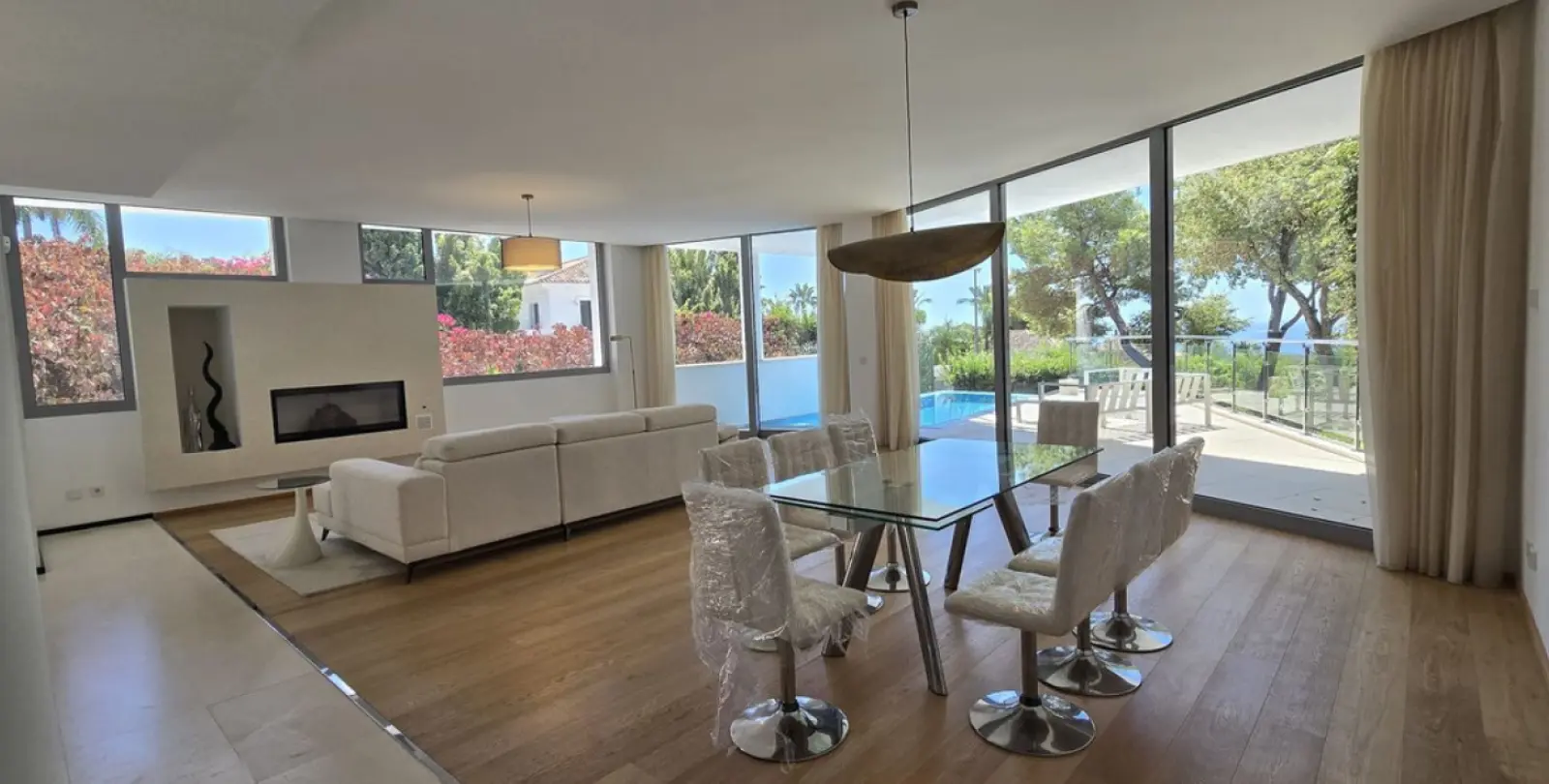 Long-term rent of semi-detached house in Sierra Blanca 15