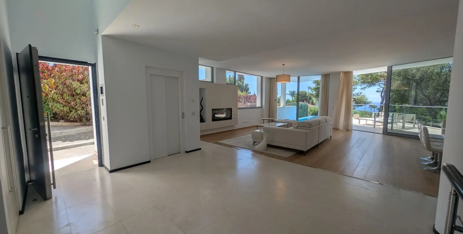 Long-term rent of semi-detached house in Sierra Blanca 16