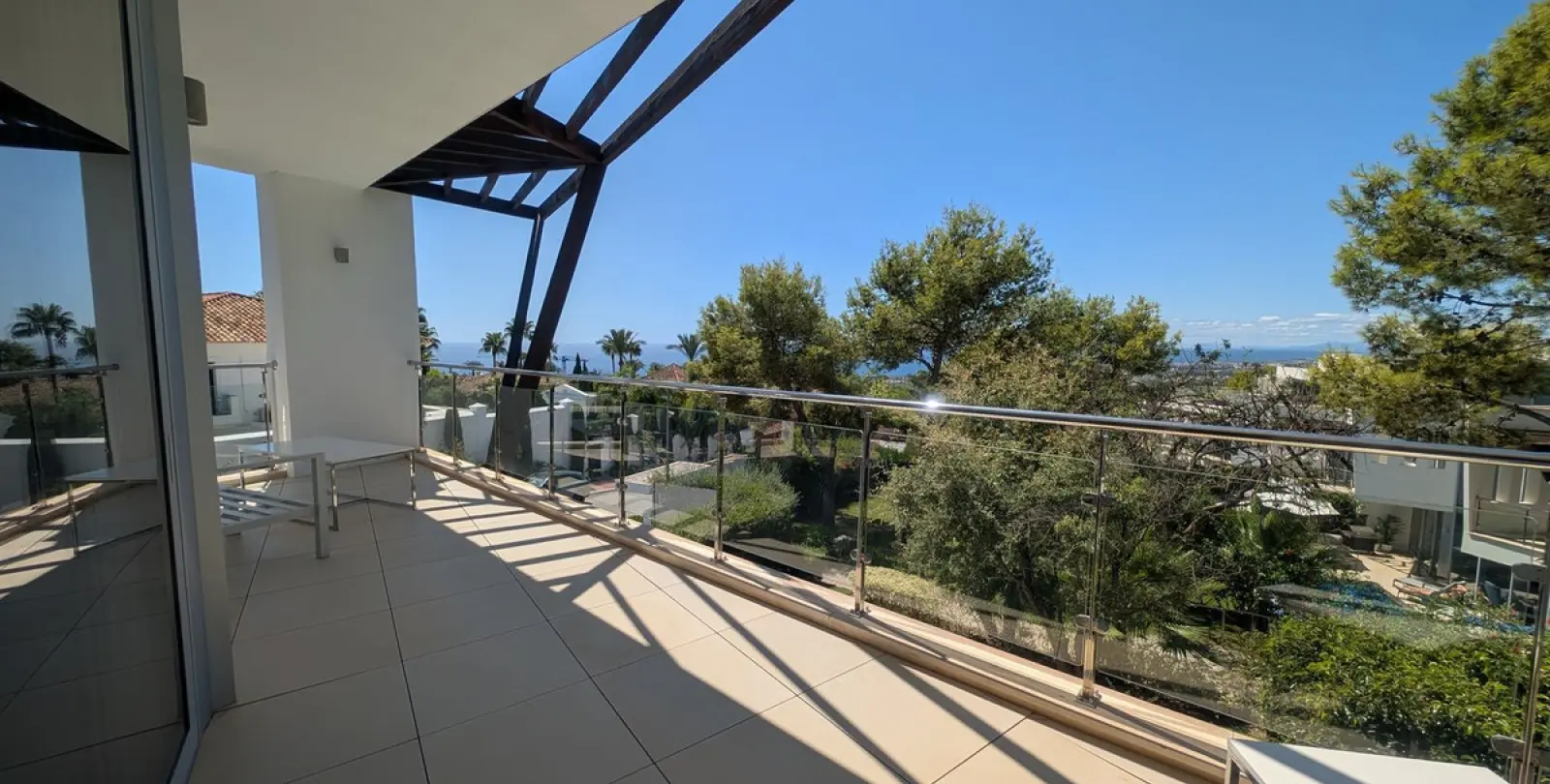 Long-term rent of semi-detached house in Sierra Blanca 24