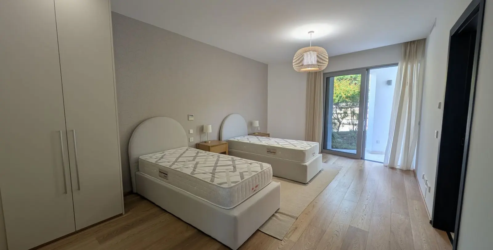 Long-term rent of semi-detached house in Sierra Blanca 34