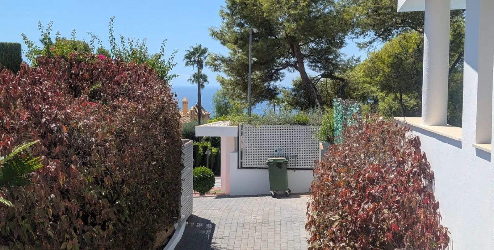 Long-term rent of semi-detached house in Sierra Blanca 43