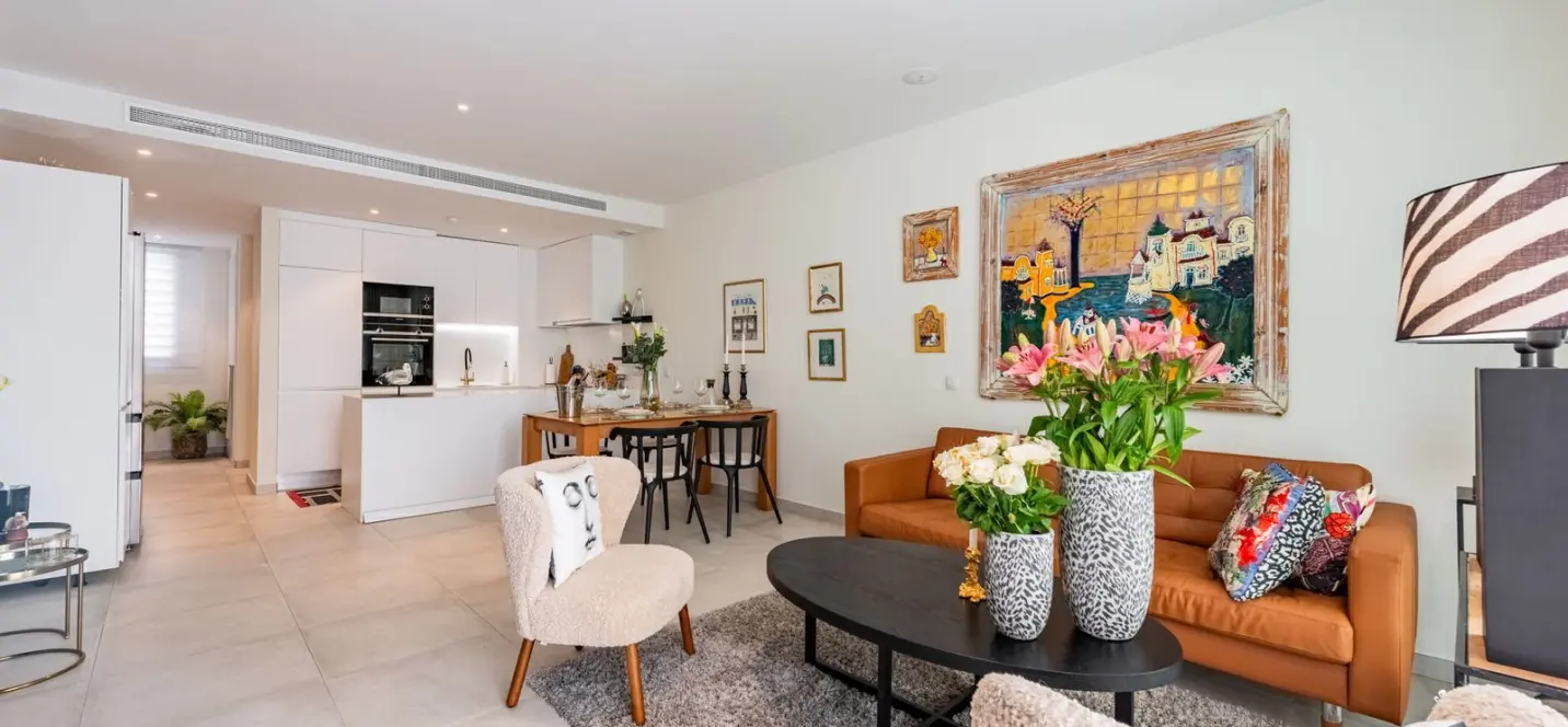 Venta de apartamento en planta baja en El Paraiso 1