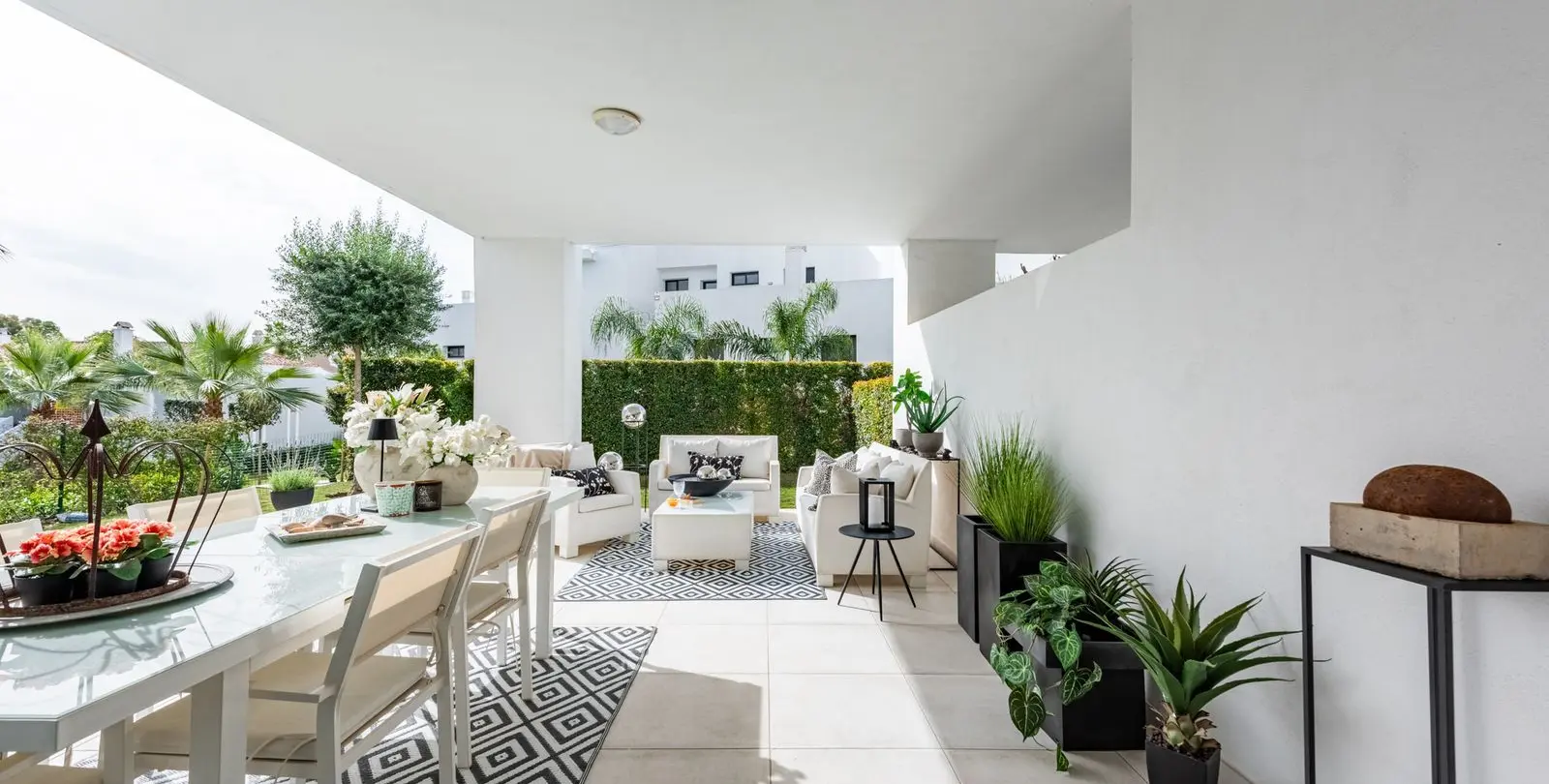 Venta de apartamento en planta baja en El Paraiso 6