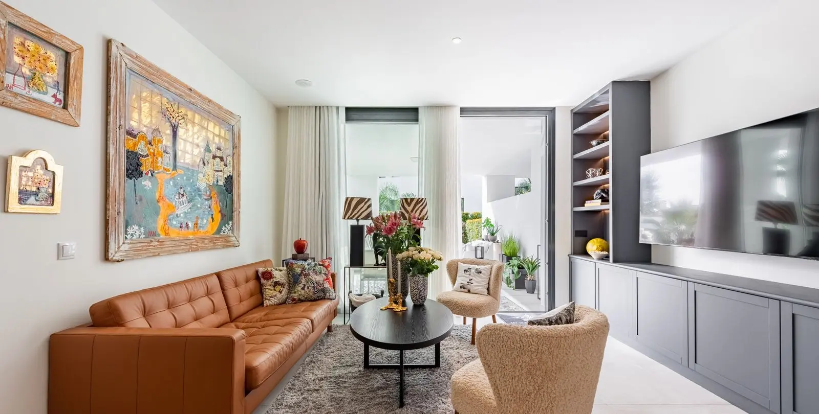 Venta de apartamento en planta baja en El Paraiso 11