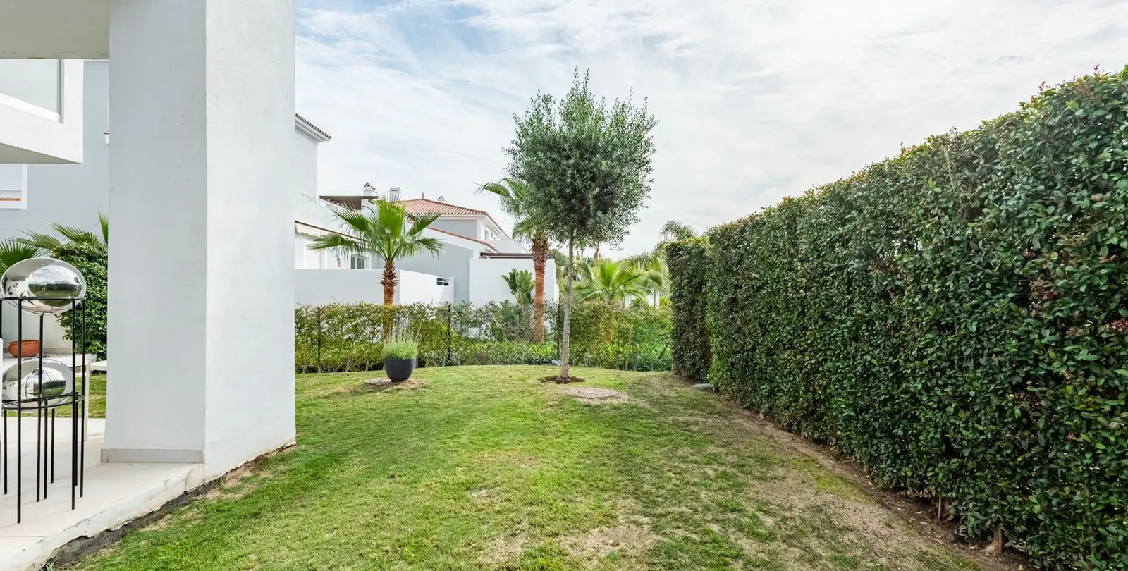 Venta de apartamento en planta baja en El Paraiso 19