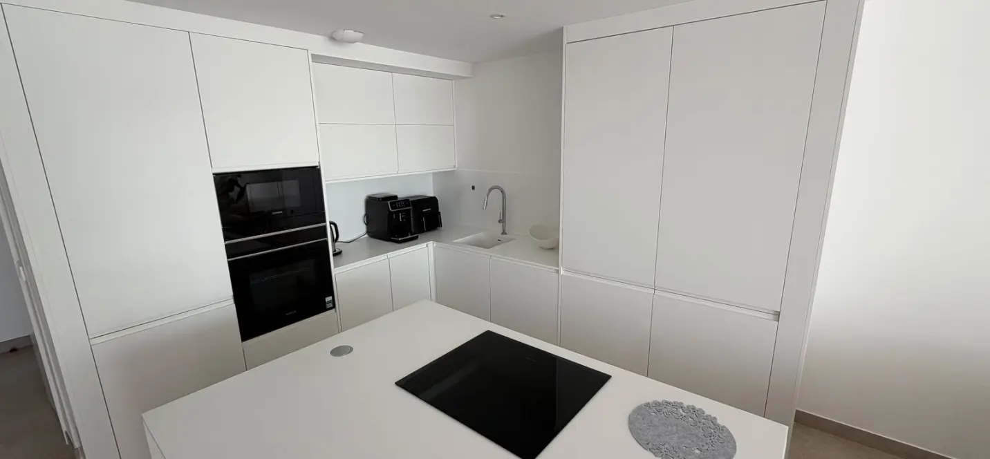 Long-term rent of penthouse duplex in Estepona 1