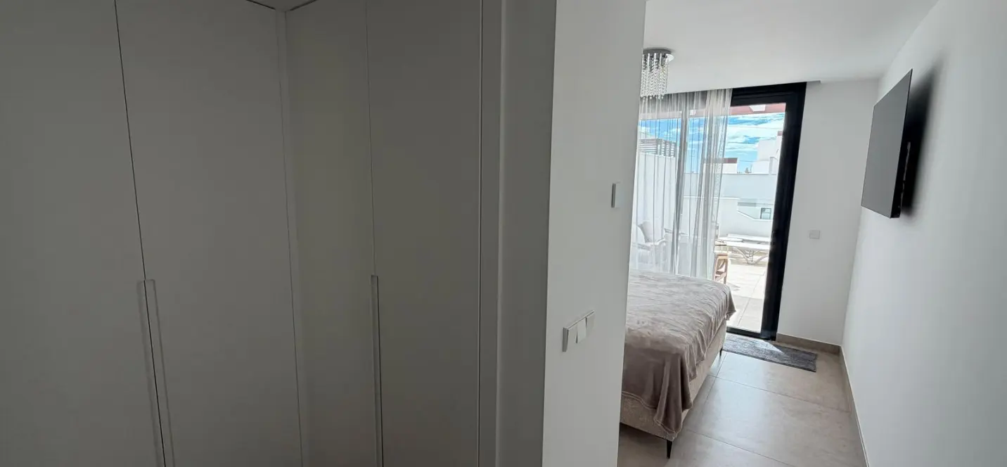 Long-term rent of penthouse duplex in Estepona 2