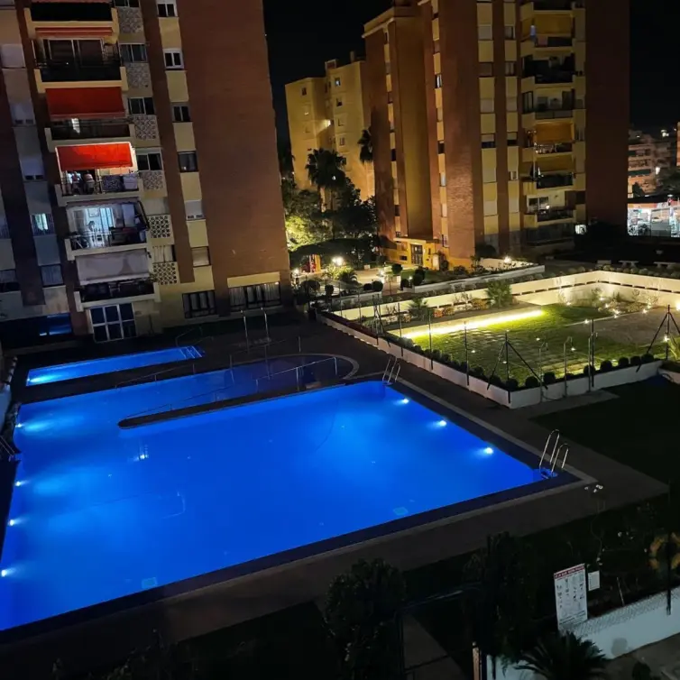 Sale of middle floor apartment in Marbella