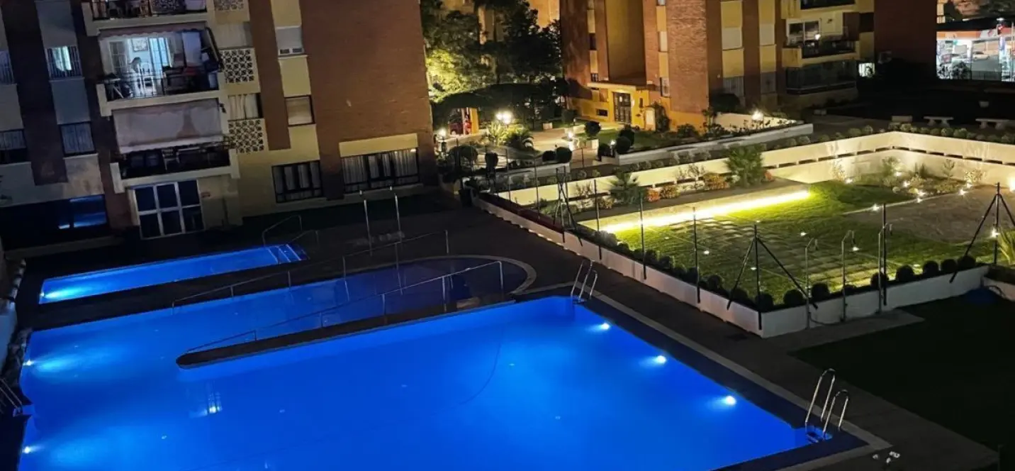 Sale of middle floor apartment in Marbella 2