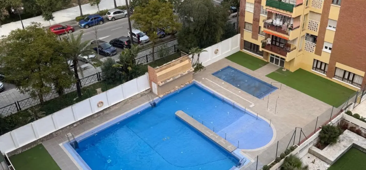 Sale of middle floor apartment in Marbella 3