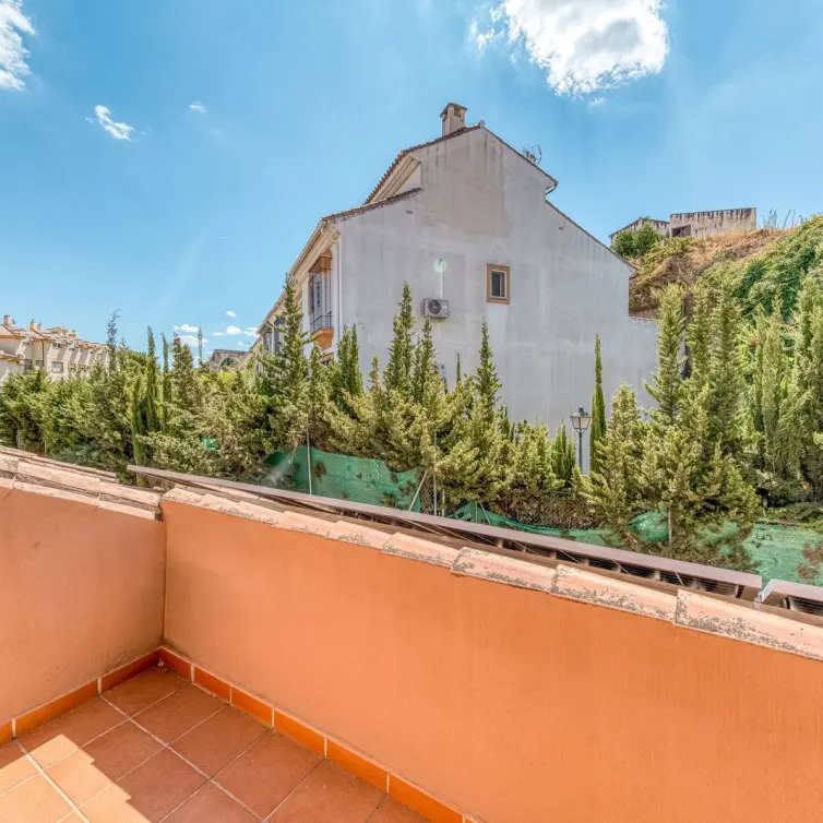 Sale of townhouse in Coín