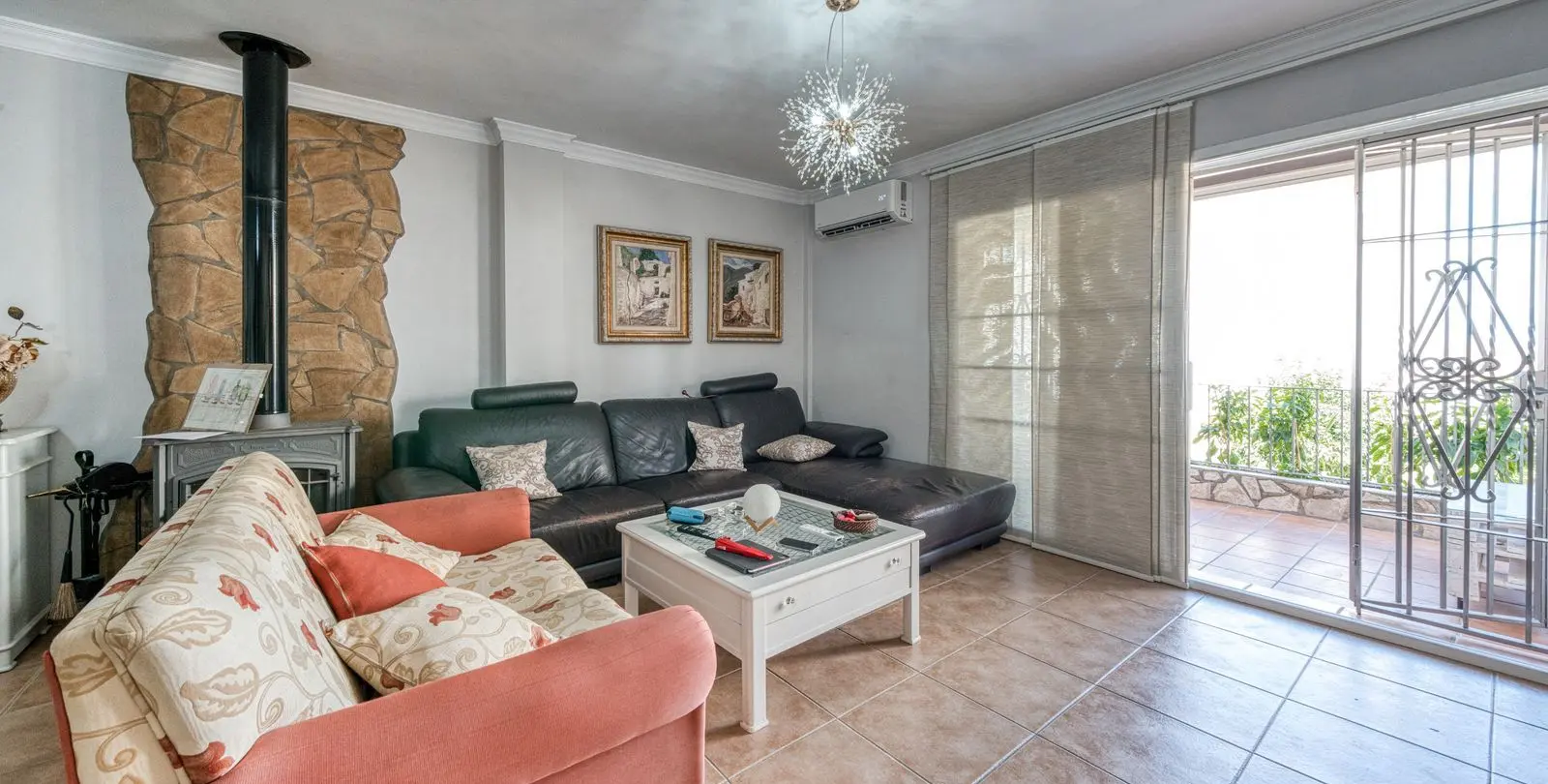 Sale of townhouse in Coín 11