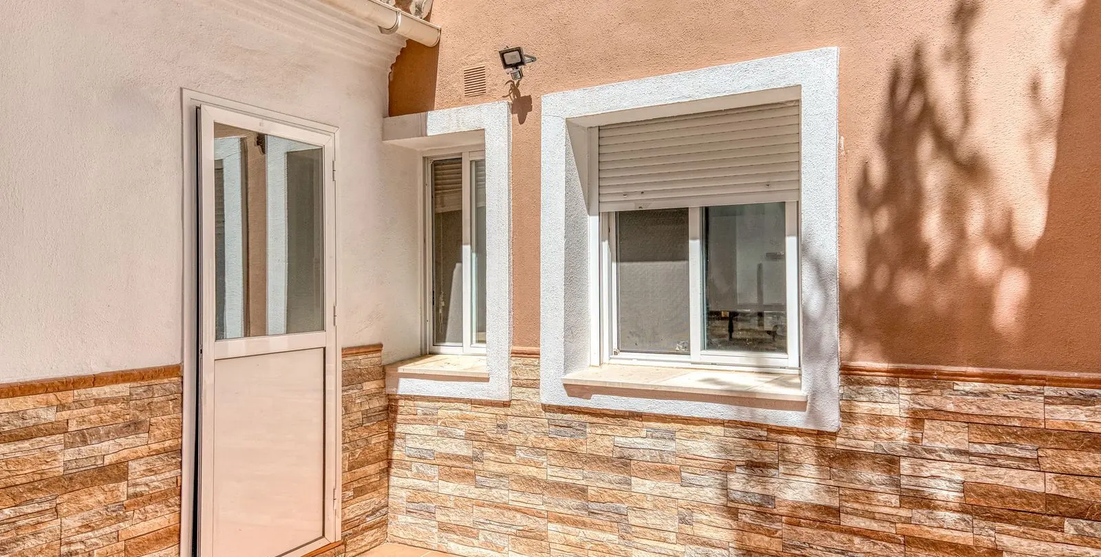 Sale of townhouse in Coín 20