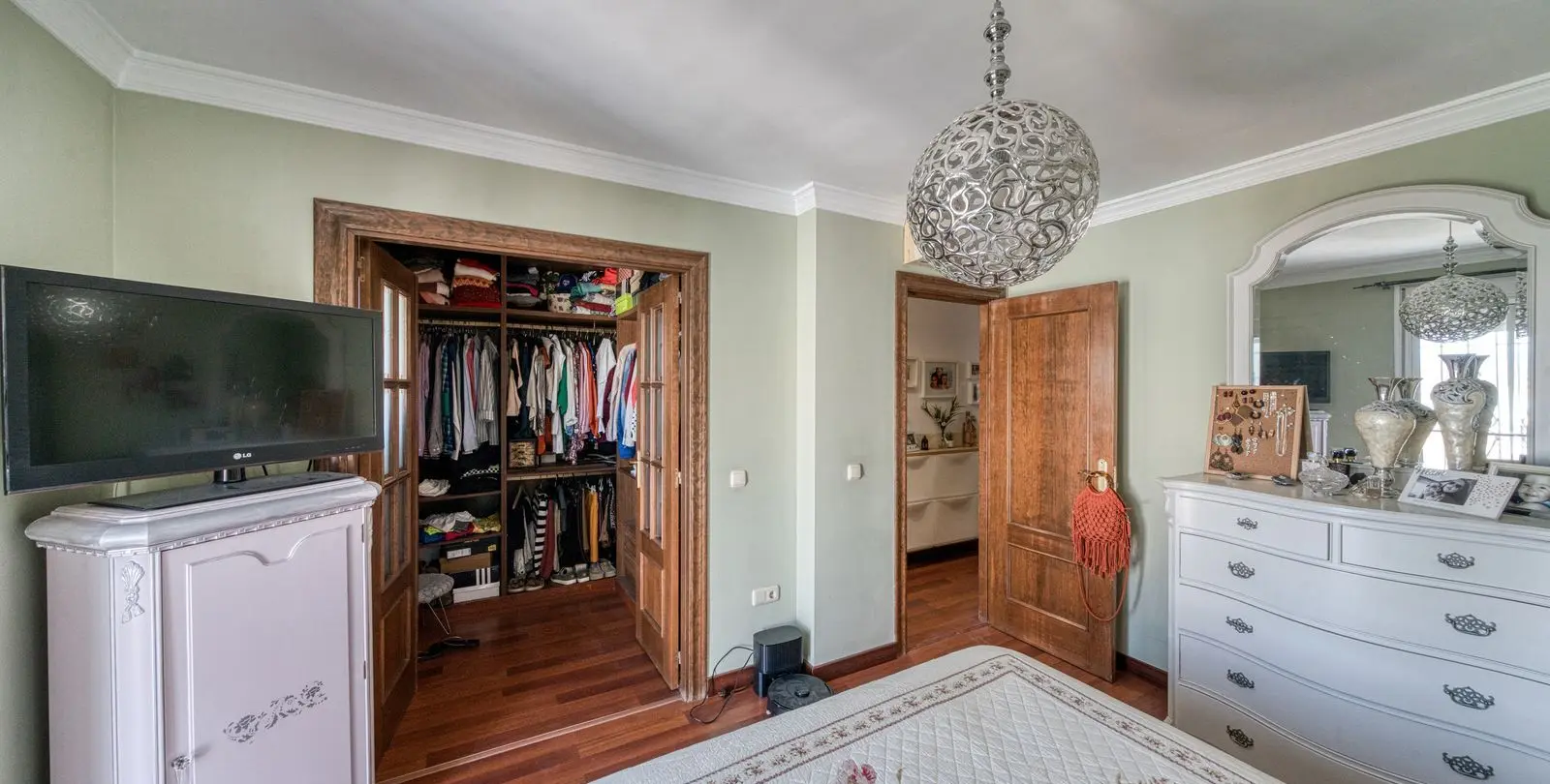 Sale of townhouse in Coín 25