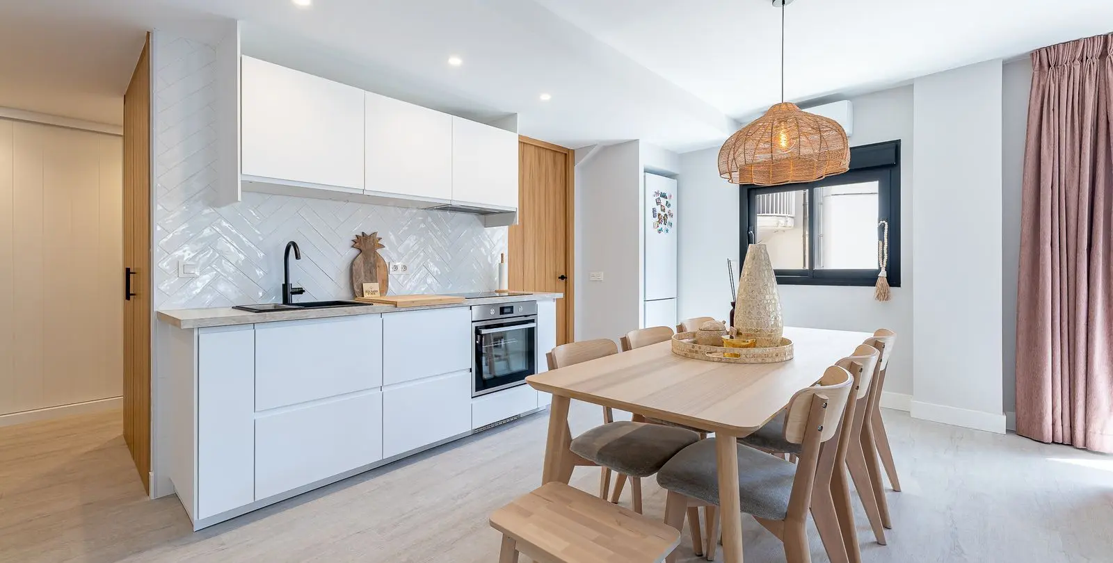 Продажа двухуровневых апартаментов в La Carihuela 34