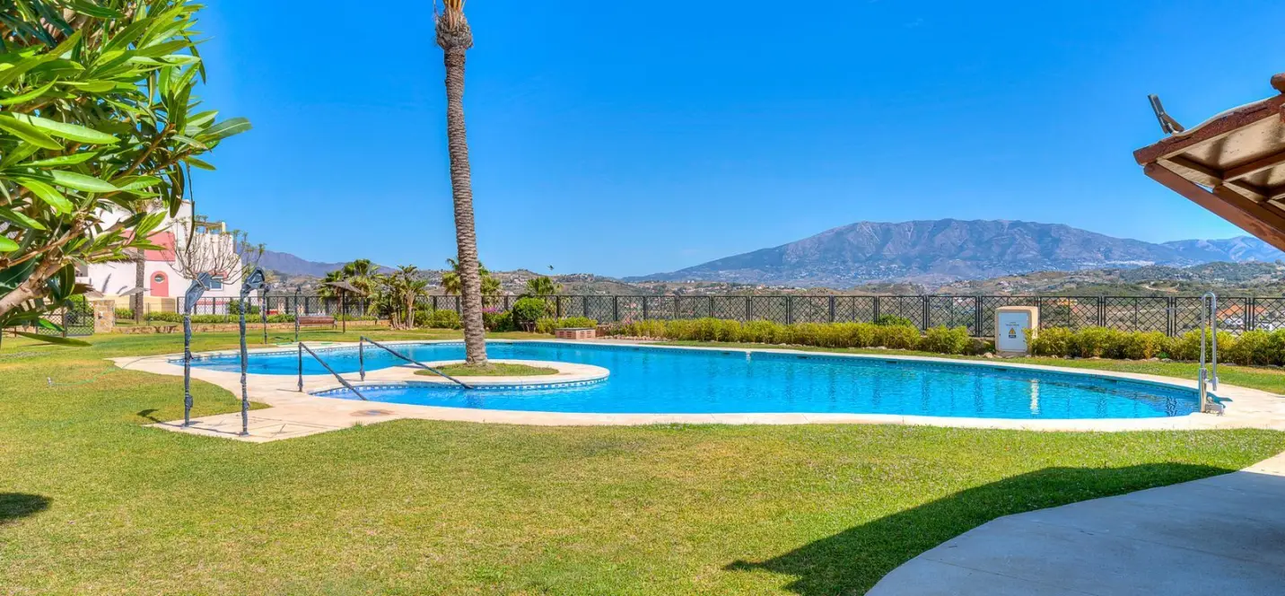 Venta de ático dúplex en La Cala de Mijas 0