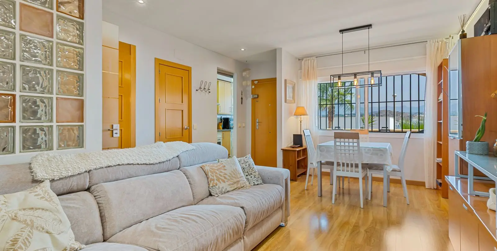 Продажа двухуровневого пентхауса в La Cala de Mijas 3