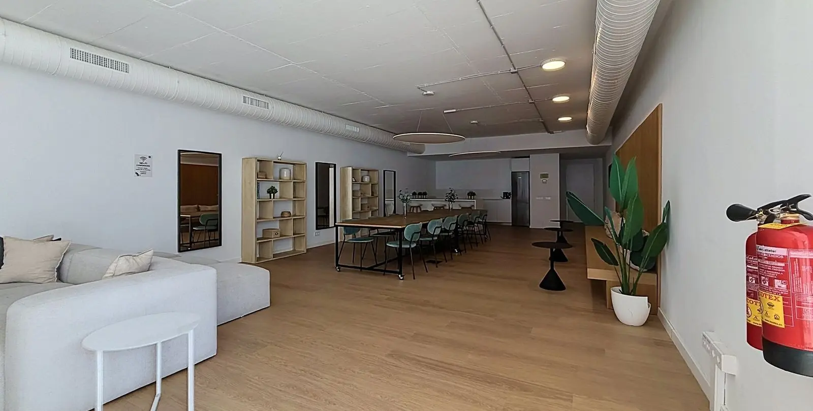 Venta de apartamento en planta baja en Selwo 39
