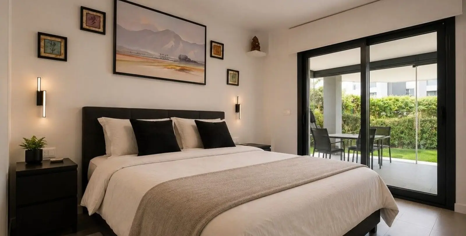 Venta de apartamento en planta baja en Estepona 3