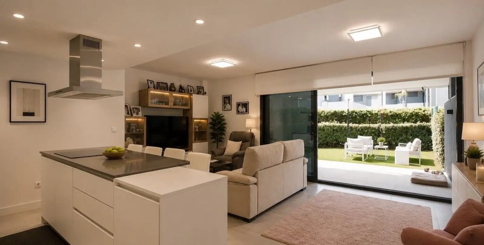 Venta de apartamento en planta baja en Estepona 5