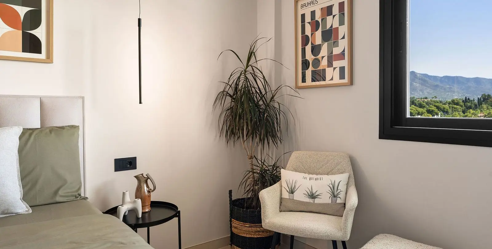 Venta de apartamento en planta media en Nueva Andalucía 27