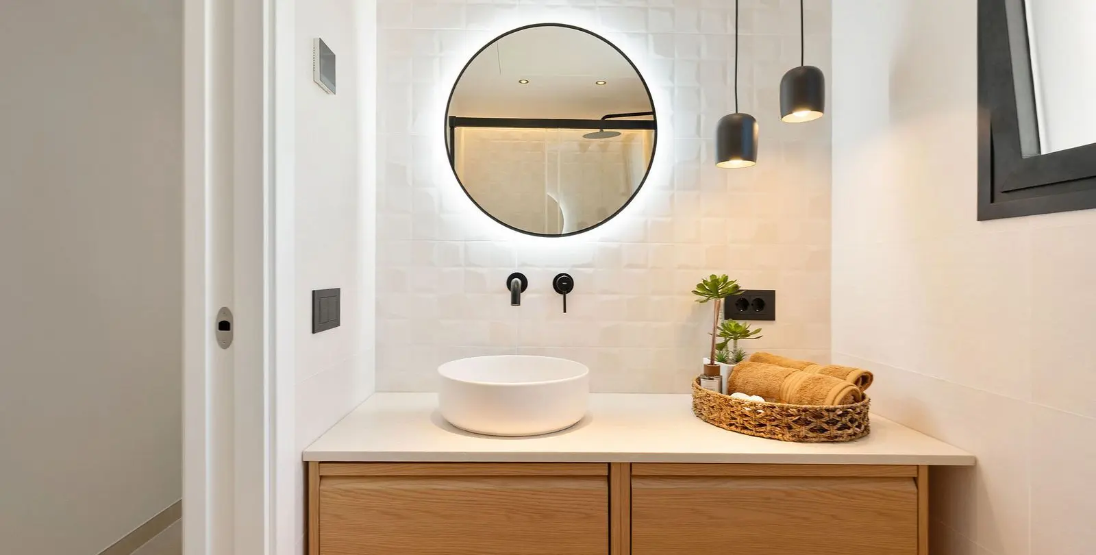 Venta de apartamento en planta media en Nueva Andalucía 34