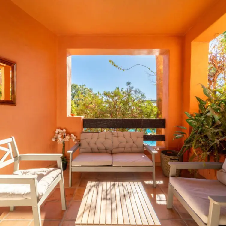 Sale of ground floor apartment in The Golden Mile