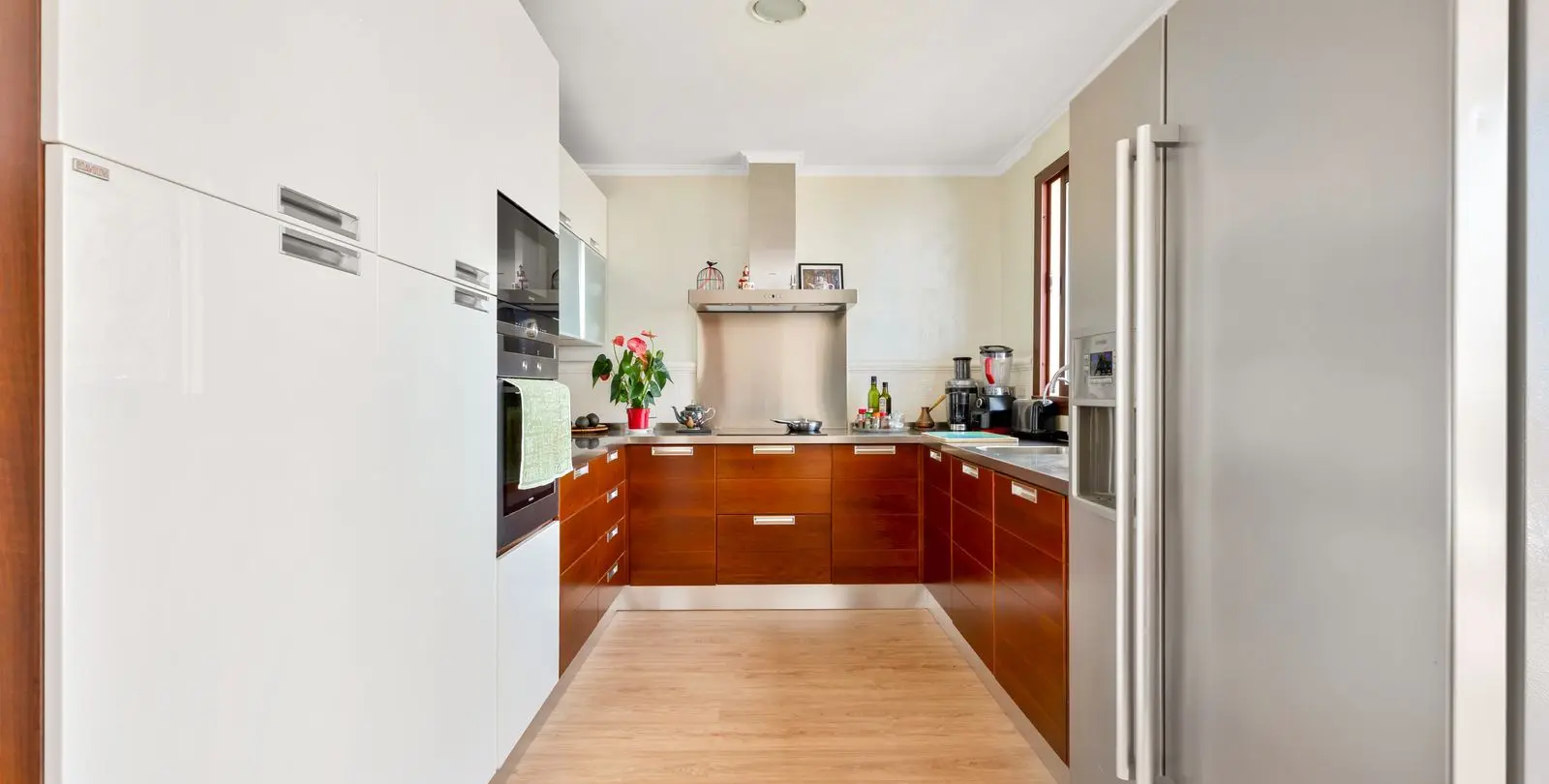 Sale of penthouse in Nueva Andalucía 5