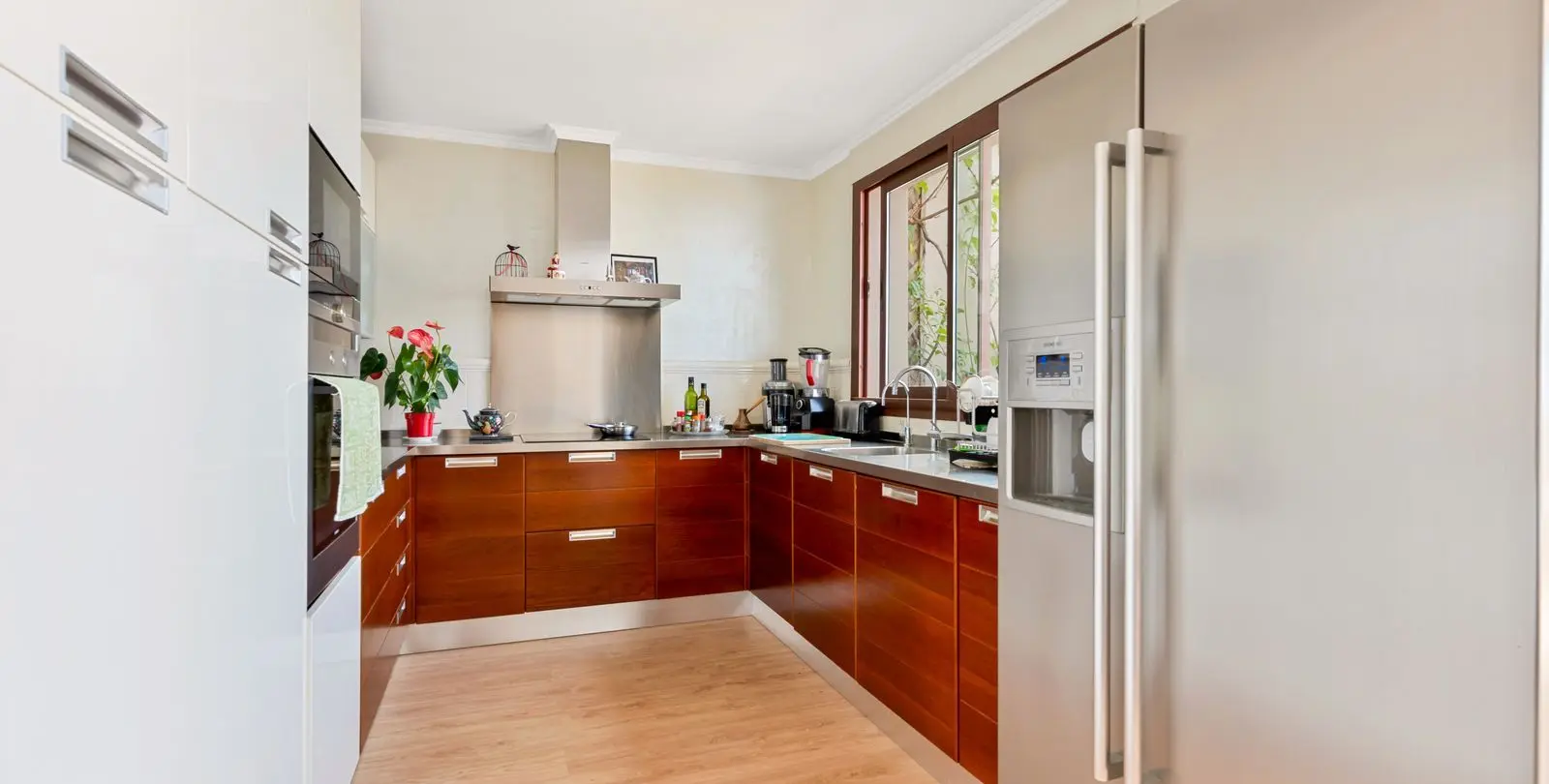 Sale of penthouse in Nueva Andalucía 6