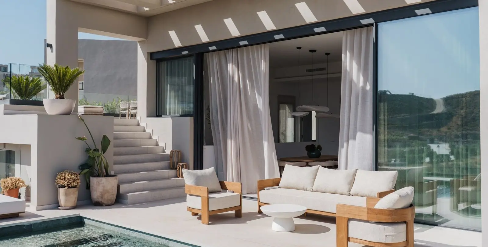 Sale of detached villa in Benahavís 11