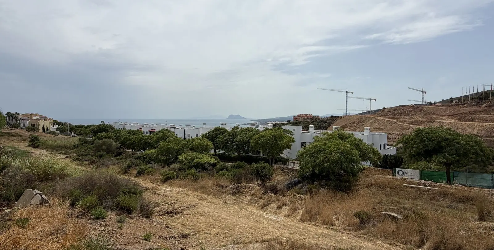 Sale of residential plot in Manilva 2