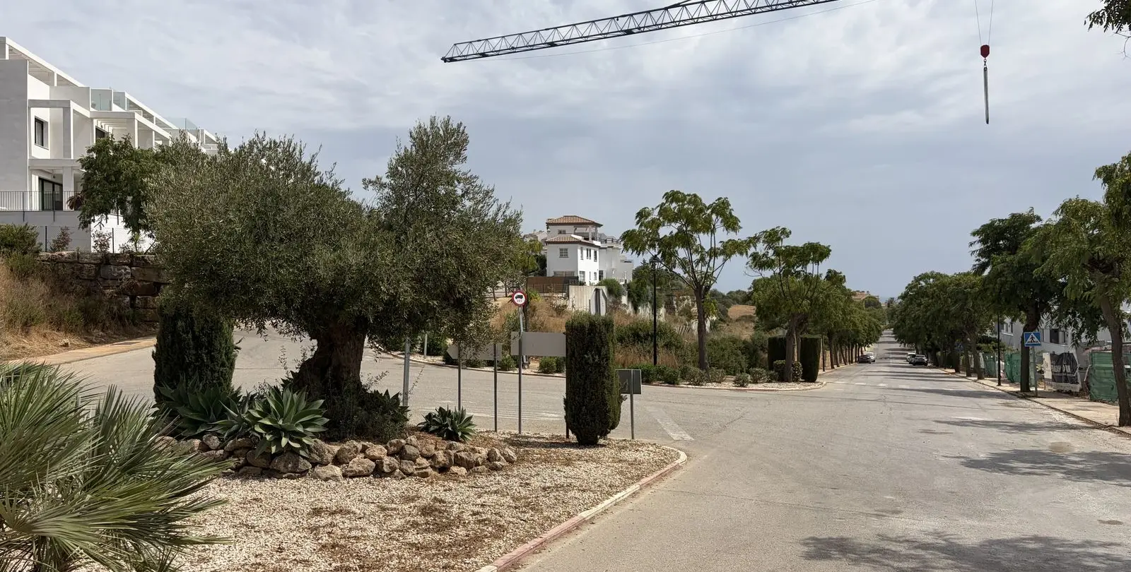Sale of residential plot in Manilva 4