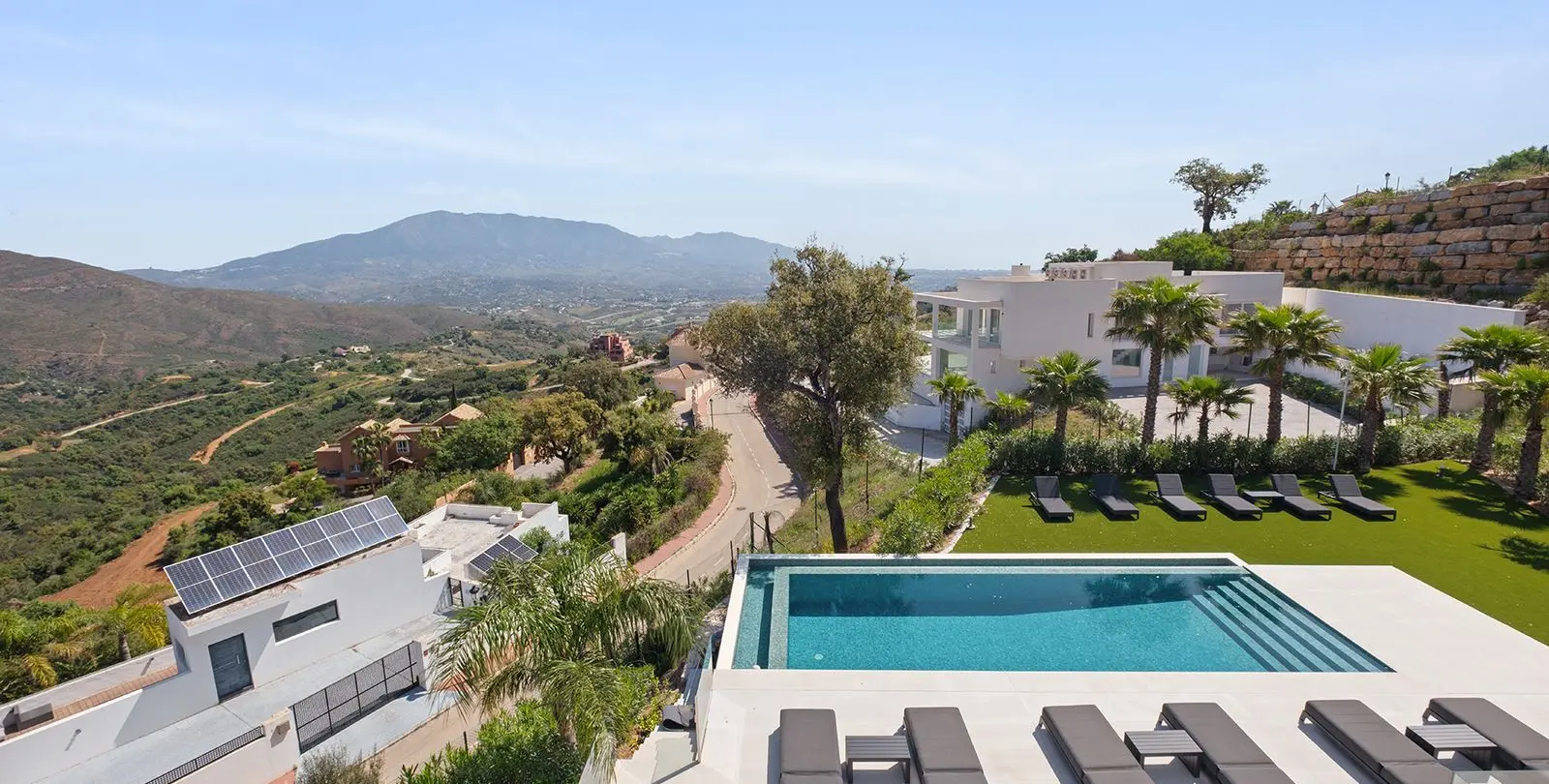 Venta de villa independiente en La Mairena 6