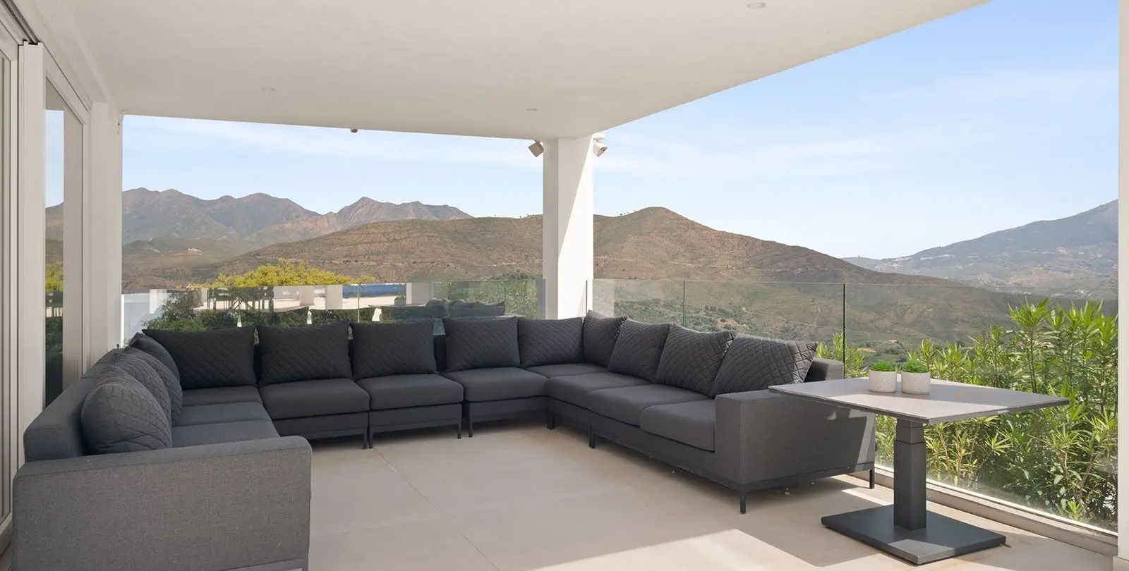 Venta de villa independiente en La Mairena 10