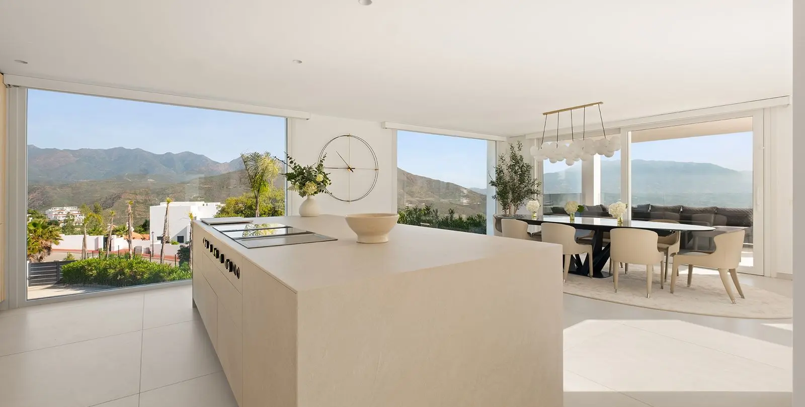 Venta de villa independiente en La Mairena 21