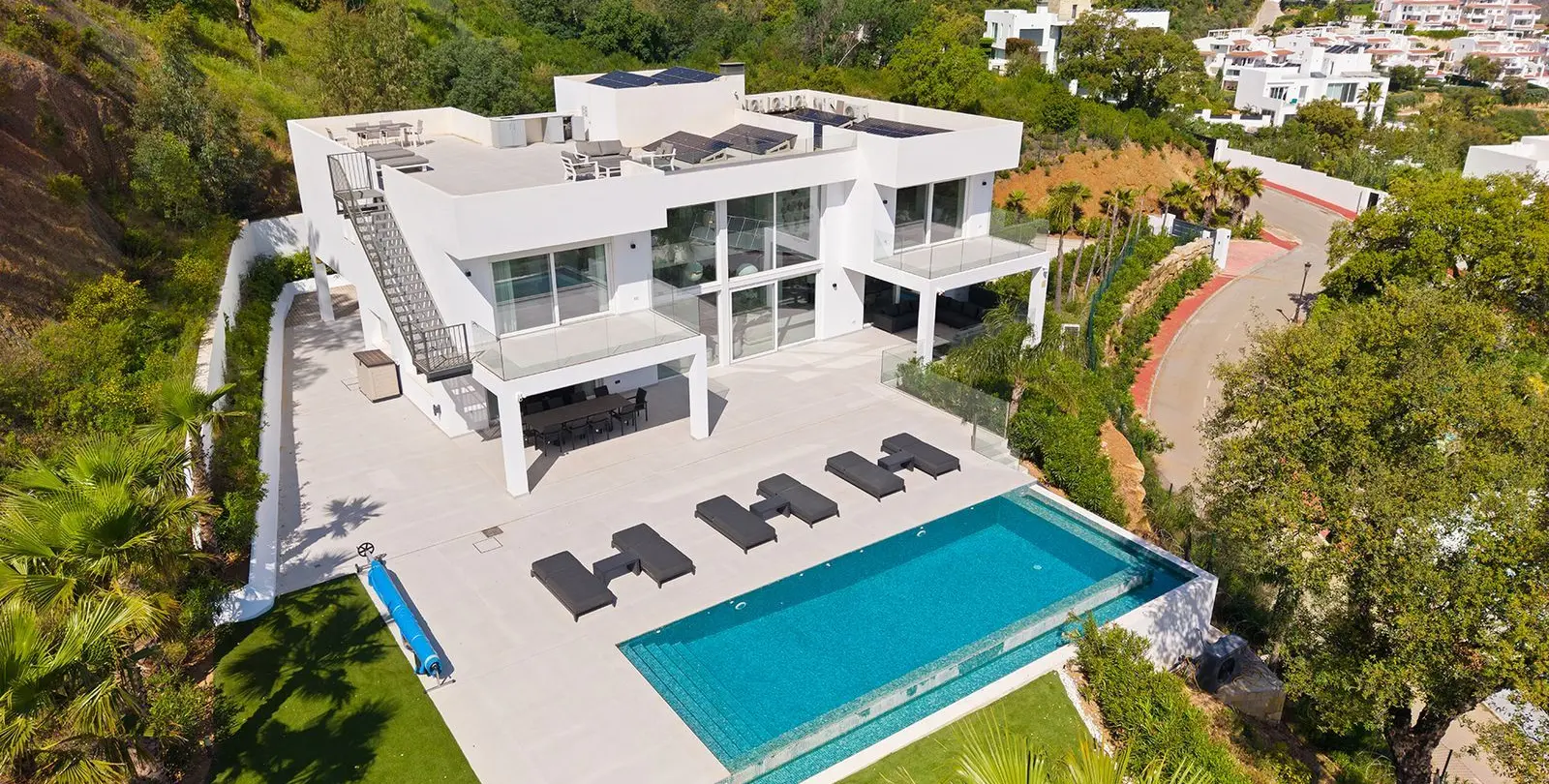 Venta de villa independiente en La Mairena 41