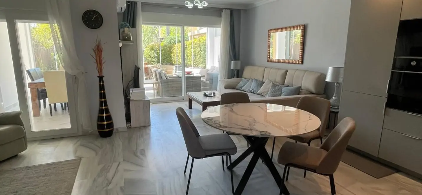 Long-term rent of townhouse in Puerto Banús 1