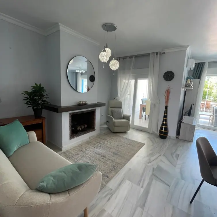 Long-term rent of townhouse in Puerto Banús